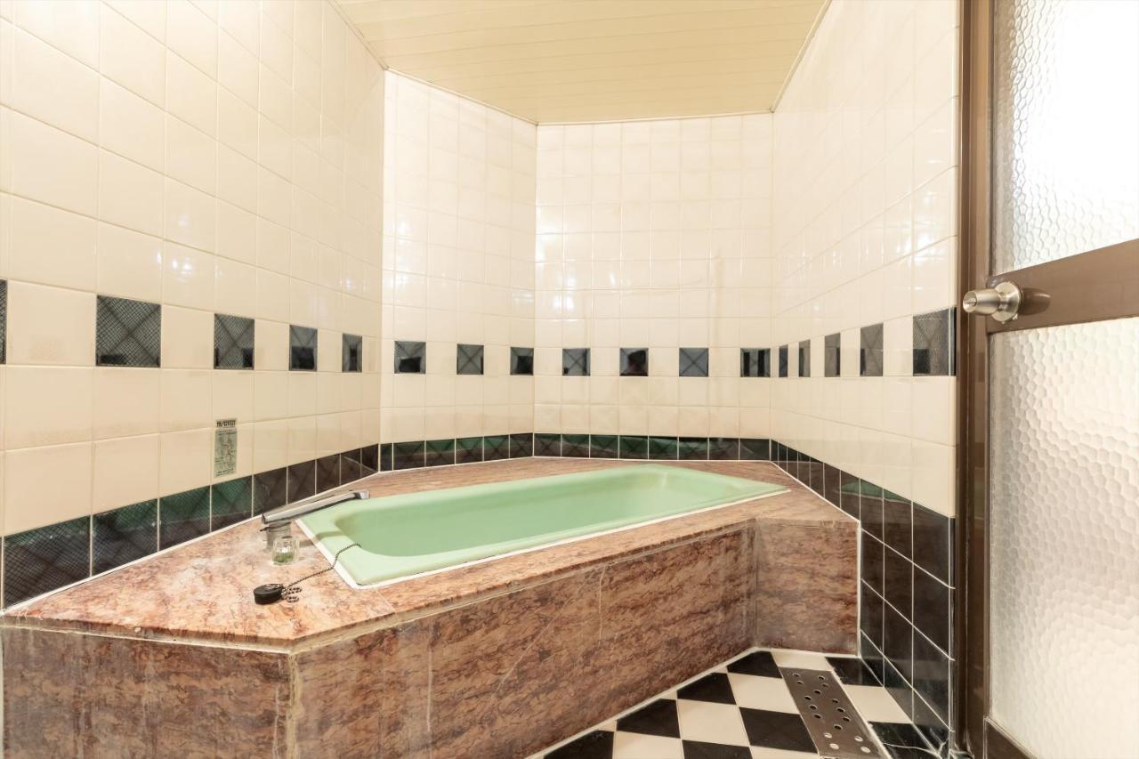 Oyo Hotel Tatsuyoshi Sennan Misakimachi Tannowa Ngoại thất bức ảnh